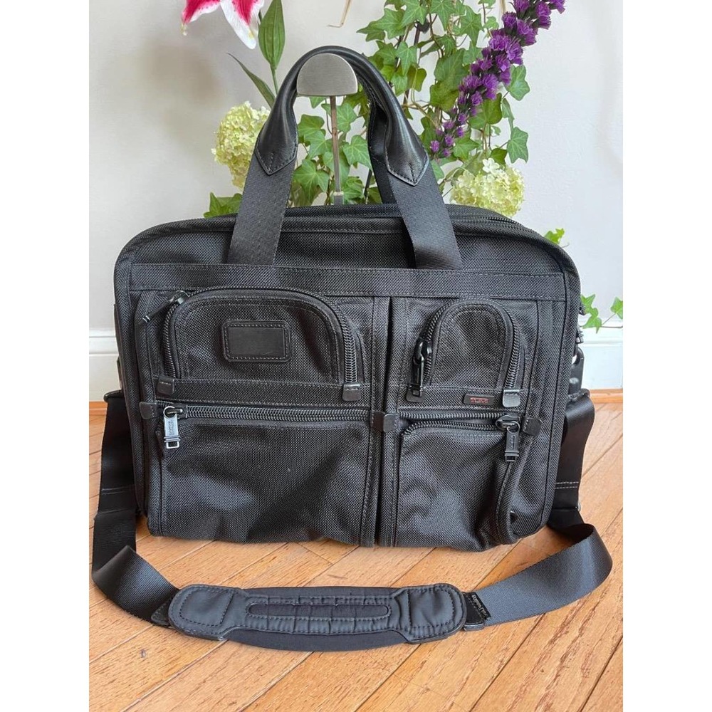 Tumi Alpha Expandable Organizer Laptop Briefcase Ballistic Nylon 26141D4 (pu3000
